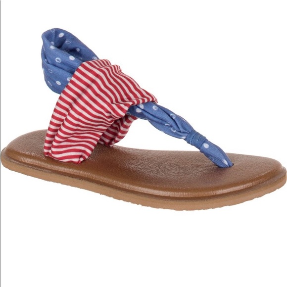 NWT Girls Sanuk Patriotic Sling Sandals - Picture 1 of 3